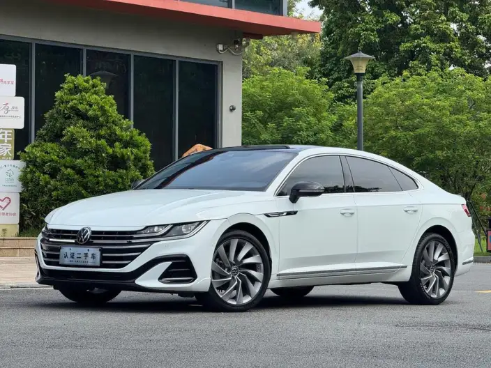 Volkswagen CC 2021 Model 380TSI Eye-catching version – фото 1