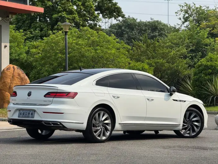 Volkswagen CC 2021 Model 380TSI Eye-catching version – фото 5