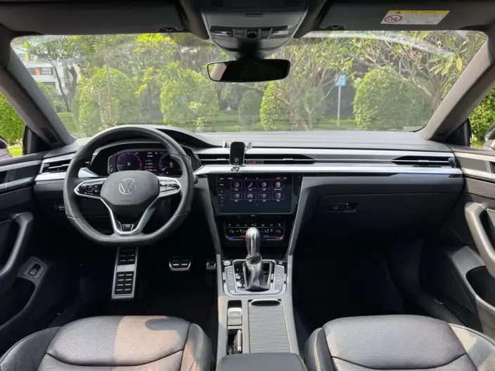 Volkswagen CC 2021 Model 380TSI Eye-catching version – фото 7