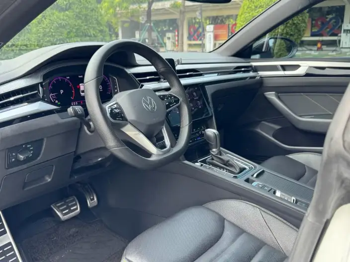 Volkswagen CC 2021 Model 380TSI Eye-catching version – фото 8
