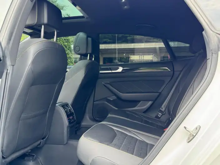 Volkswagen CC 2021 Model 380TSI Eye-catching version – фото 10