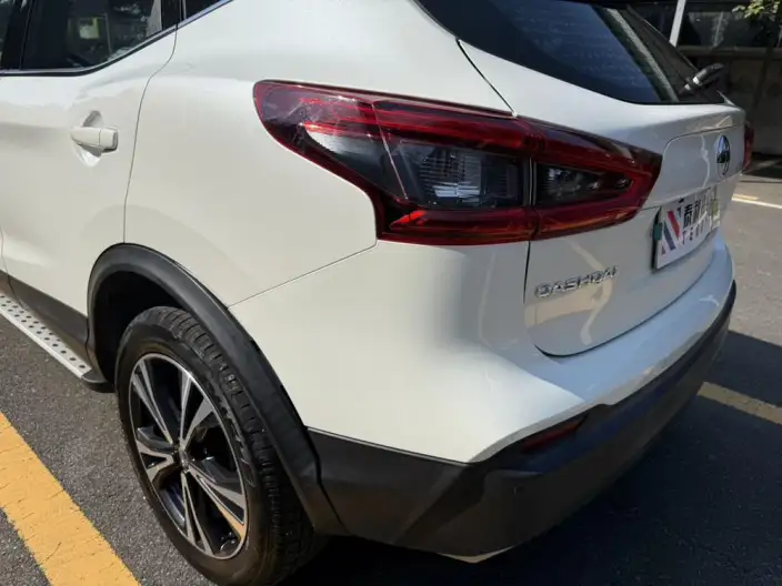 Nissan Qashqai 2022 Model 2.0L XV Prem. Deluxe Edition – фото 9