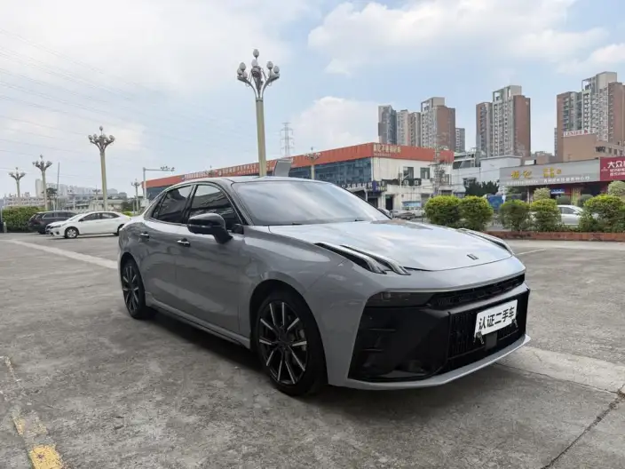 Lynk & Co 03 2023 Model 1.5T EM-F AM – фото 3