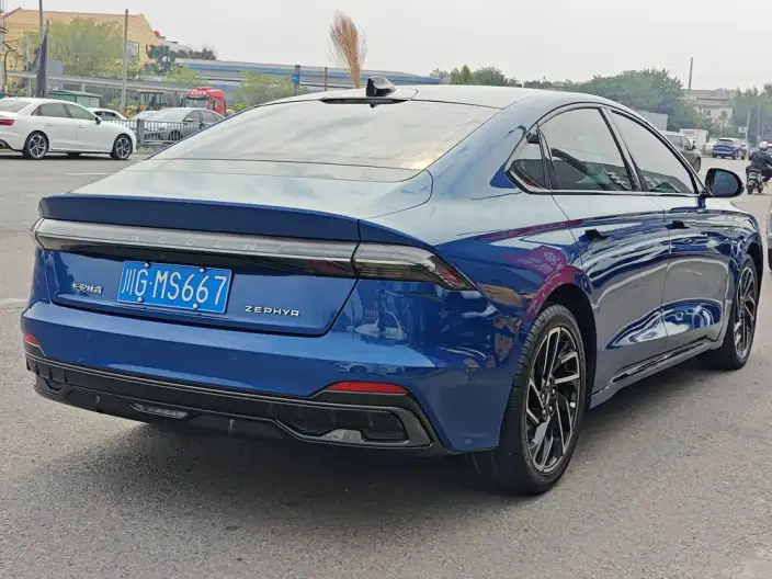 Lincoln Z 2022 Model i Cool Zunya Edition – фото 6
