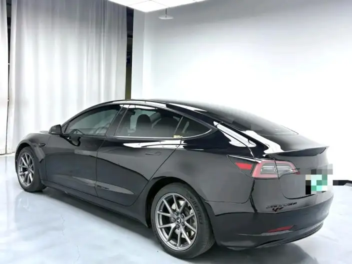 Model 3 2022 Model Rear-wheel drive version – фото 4