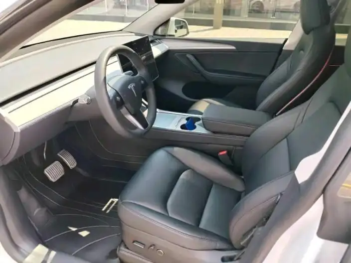 Model Y 2024 Model Rear-wheel drive version – фото 9