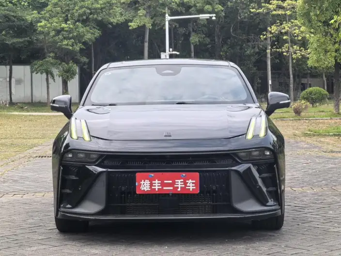 Lynk & Co 03 2023 Model 03+ 2.0TD Automatic Performance Package – фото 2