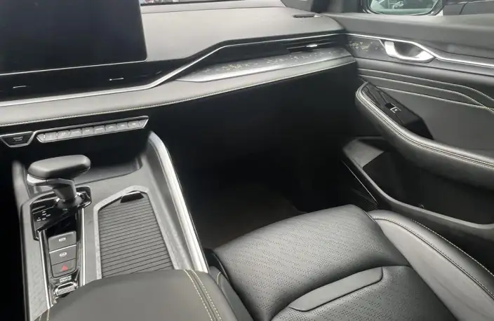 Geely StarRui 2023 Model 2.0T Elite Model – фото 3