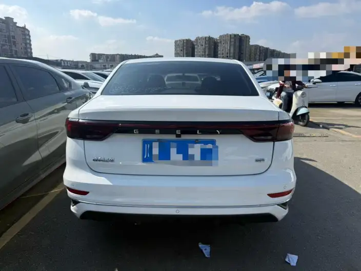 Geely Emgrand 2023 Model No. 4 Gen Champion Edition 1.5L CVT Noble Model – фото 5