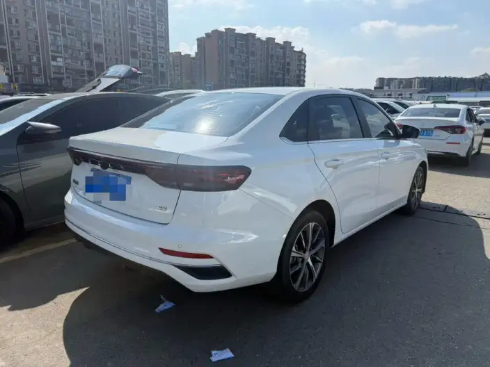 Geely Emgrand 2023 Model No. 4 Gen Champion Edition 1.5L CVT Noble Model – фото 6
