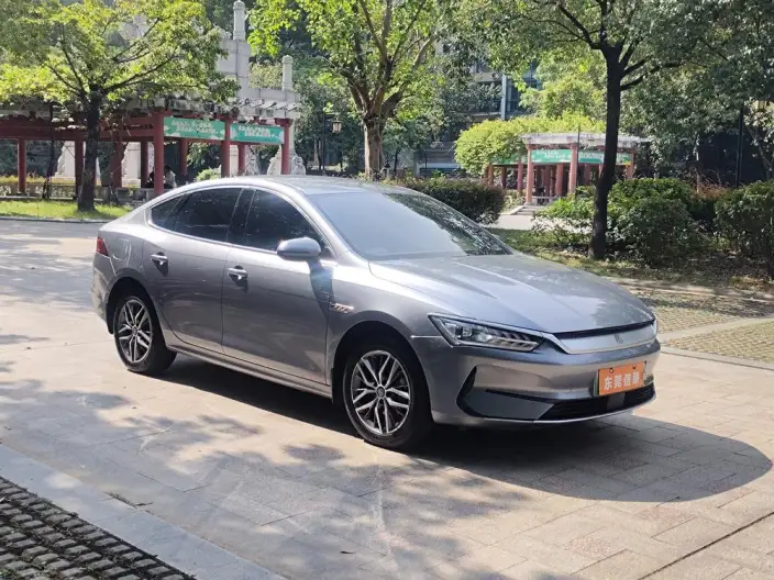 Qin Plus EV 2023 Model Champion Edition 420KM Leading Model – фото 3