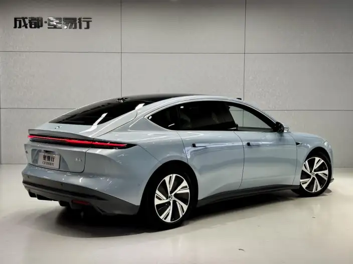 NIO ET5 2024 Model 75kWh – фото 7