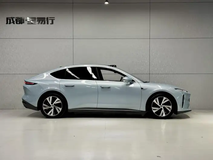 NIO ET5 2024 Model 75kWh – фото 8