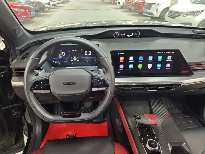 Changan Auchan Z6 2023 Model Blue whale 1.5T DCT Smart Cool Model – фото 8