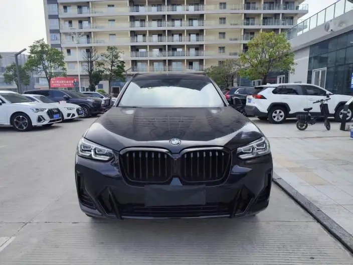 BMW X3 2022 Model xDrive30i Leading Model M Night Set – фото 2