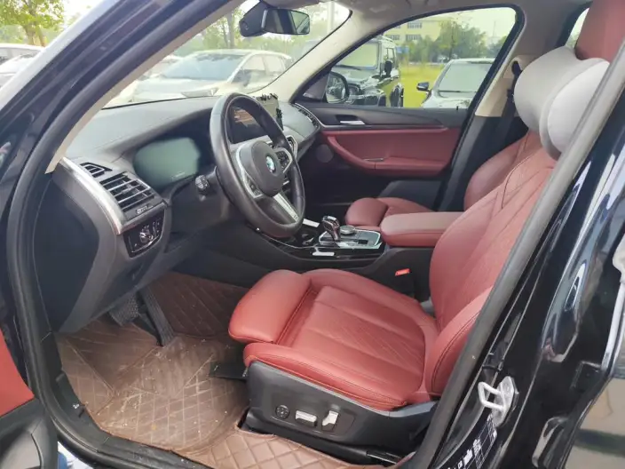 BMW X3 2022 Model xDrive30i Leading Model M Night Set – фото 8