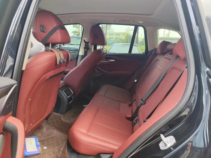 BMW X3 2022 Model xDrive30i Leading Model M Night Set – фото 9