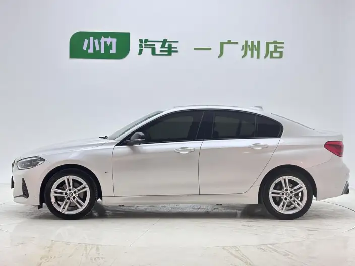 BMW 1 Series 2021 Model 120i M Sports Night Edition – фото 3