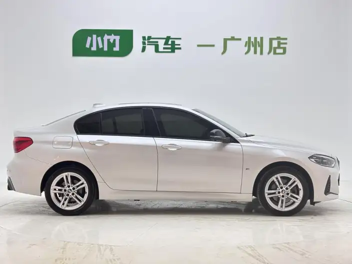 BMW 1 Series 2021 Model 120i M Sports Night Edition – фото 7