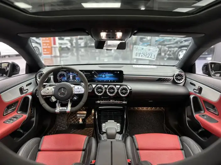 Mercedes-Benz CLA AMG 2022 Model AMG CLA 35 4MATIC 55th Anniversary Memorial Edition – фото 5