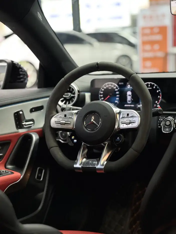 Mercedes-Benz CLA AMG 2022 Model AMG CLA 35 4MATIC 55th Anniversary Memorial Edition – фото 6