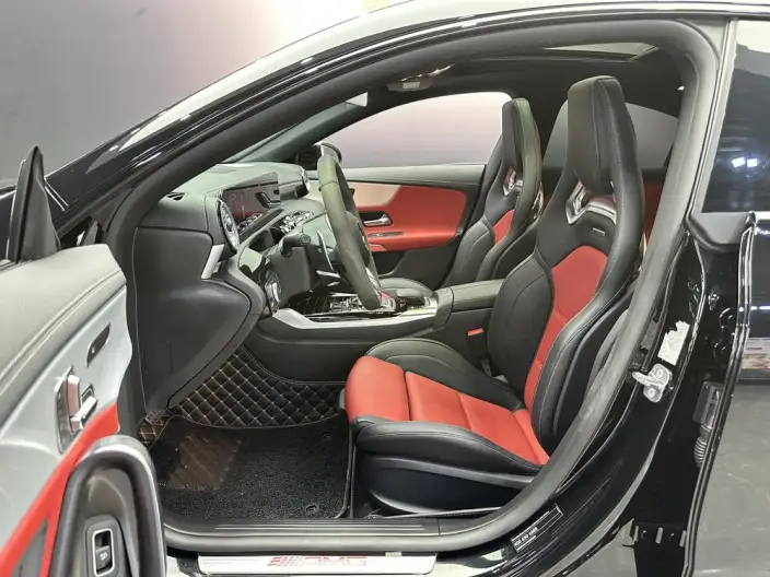 Mercedes-Benz CLA AMG 2022 Model AMG CLA 35 4MATIC 55th Anniversary Memorial Edition – фото 7