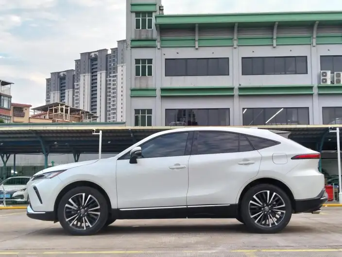 Venza 2023 Model 2.0L CVT 2WD Premium Edition – фото 4