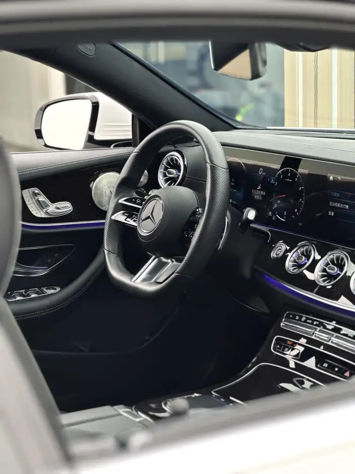 Mercedes-Benz E-Class Imported 2021 Model Facelift E 260 Coupe – фото 5