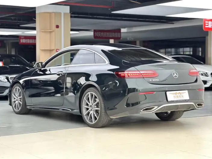 Mercedes-Benz E-Class Imported 2023 Model E 300 Coupe – фото 3