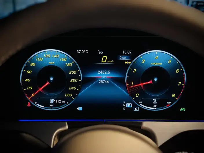 Mercedes-Benz E-Class Imported 2023 Model E 300 Coupe – фото 6