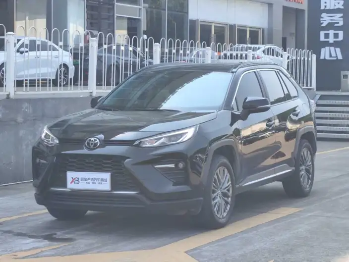 Toyota Wildlander 2023 Model 2.0L 2WD Luxury PLUS Edition – фото 1
