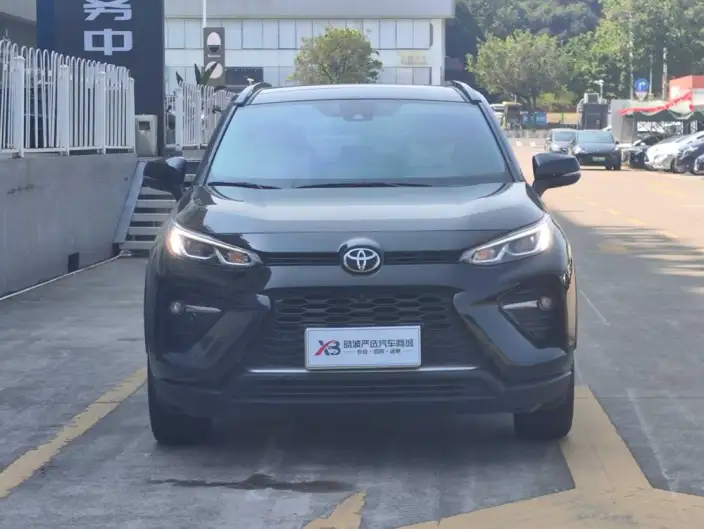 Toyota Wildlander 2023 Model 2.0L 2WD Luxury PLUS Edition – фото 2
