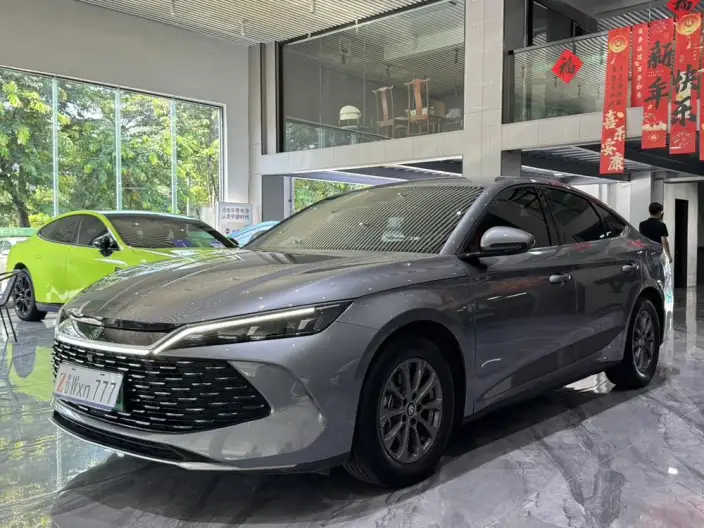 QinL DM 2024 Model DM-i 80KM Leading Model – фото 1