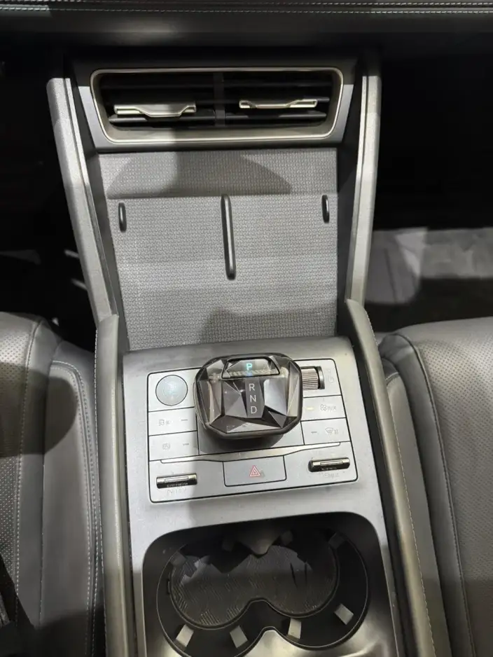 QinL DM 2024 Model DM-i 80KM Leading Model – фото 10