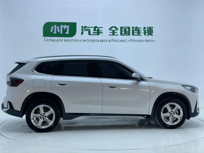 BMW X1 2023 Model sDrive20Li X Design Set – фото 7