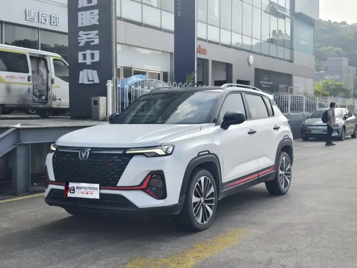 Changan CS35 PLUS 2022 Model Blue whale NE 1.4T DCT Noble Model – фото 1