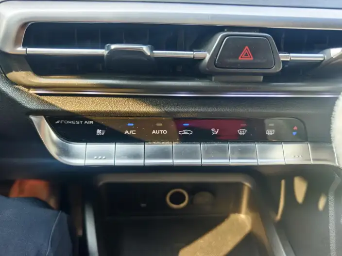 Changan CS35 PLUS 2022 Model Blue whale NE 1.4T DCT Noble Model – фото 9