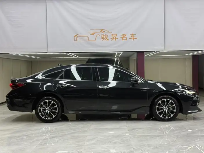 Toyota Avalon 2023 Model Intelligent Hybrid 2.5L E-CVT Deluxe Edition – фото 8
