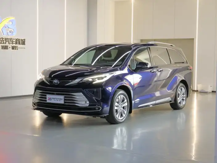 Toyota Sienna 2021 Model 2.5L Hybrid Platinum edition – фото 1