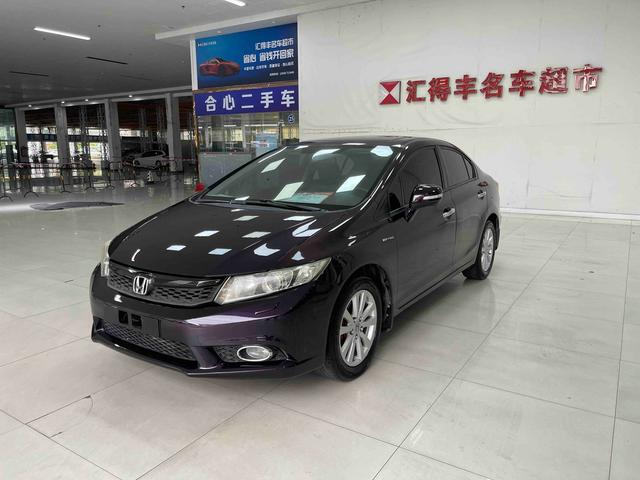 Honda Civic 2012 модификация 1.8L автоматическое Deluxe Edition – фото 1
