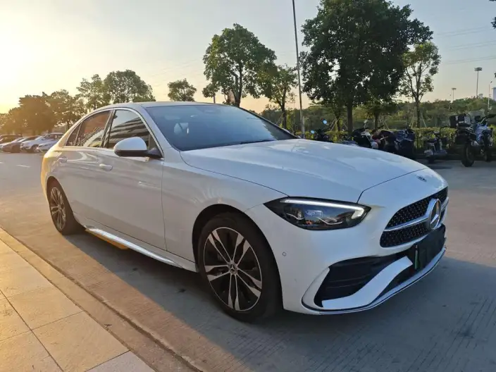 Mercedes-Benz C-Class PHEV 2024 Model Facelift II C 350 eL – фото 3