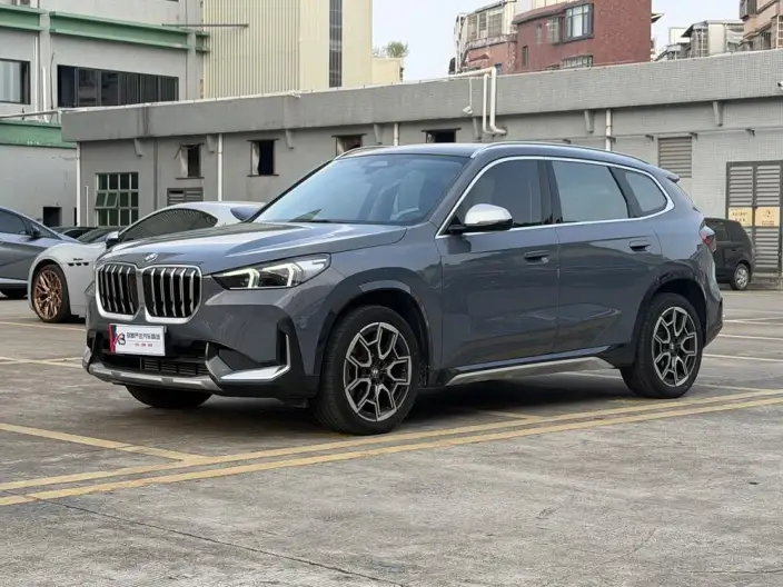 BMW X1 2023 Model sDrive25Li X Design Set – фото 1
