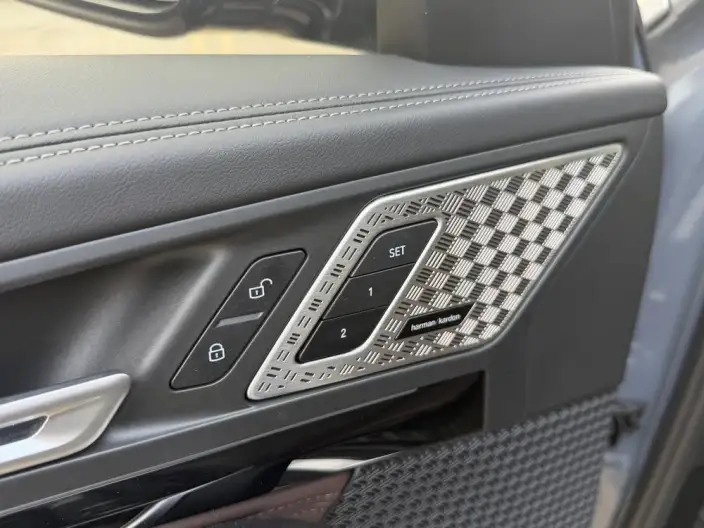 BMW X1 2023 Model sDrive25Li X Design Set – фото 10