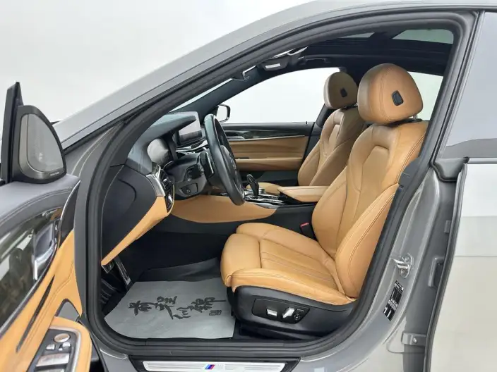 BMW 6 Series GT 2021 Model Facelift 630i M Sports Set – фото 6