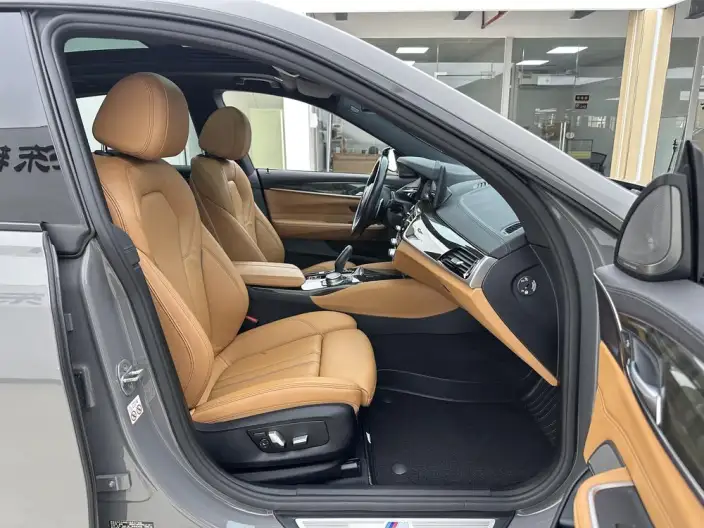 BMW 6 Series GT 2021 Model Facelift 630i M Sports Set – фото 7