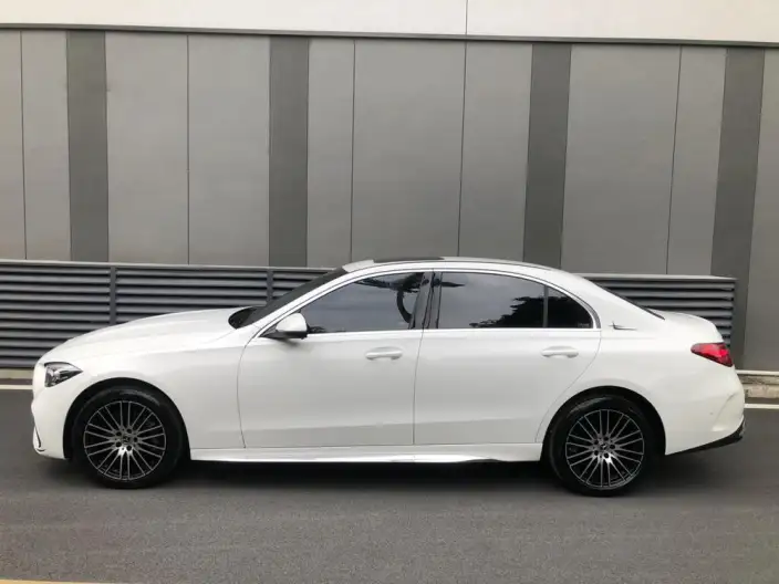 Mercedes-Benz C-Class 2023 Model Facelift C 200 L Sports Edition – фото 3