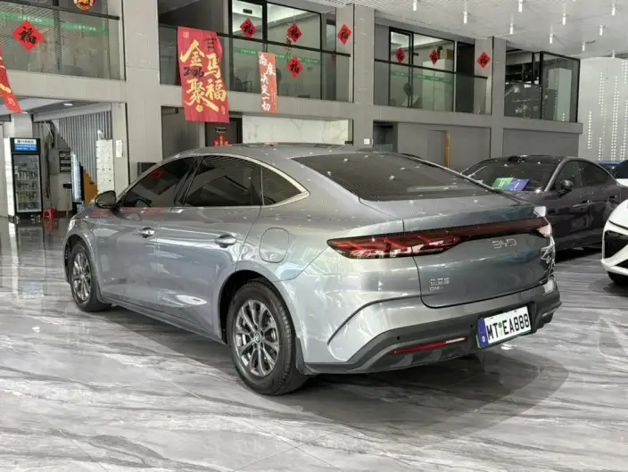 QinL DM 2024 Model DM-i 80KM Leading Model – фото 4