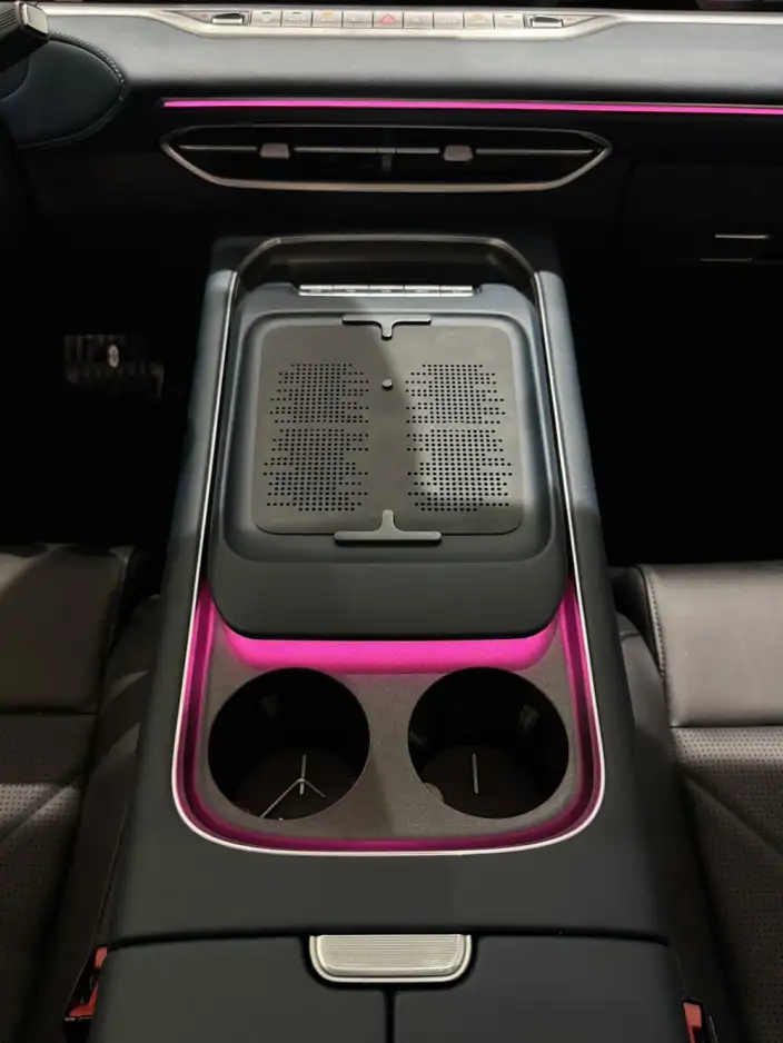 VOYAH FREE 2024 Model Ultra-long Endurance Smart Driving Edition – фото 9