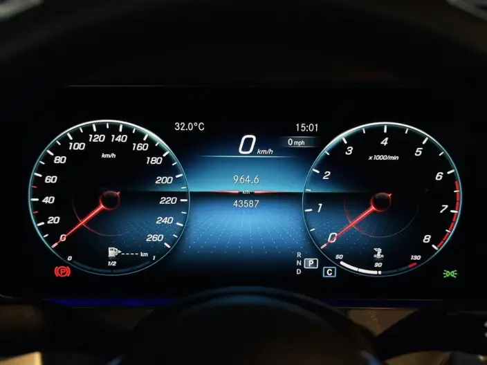 Mercedes-Benz CLS 2023 Model Facelift CLS 300 Dynamic Model – фото 6