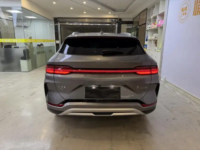 BYD Song PLUS DM 2023 Model DM-i Champion Edition 110KM Flagship Model – фото 6